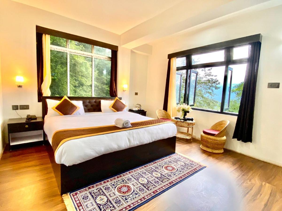 Hôtel Daksha Pelling Nest Extérieur photo