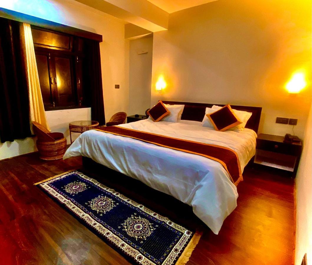 Hôtel Daksha Pelling Nest Extérieur photo