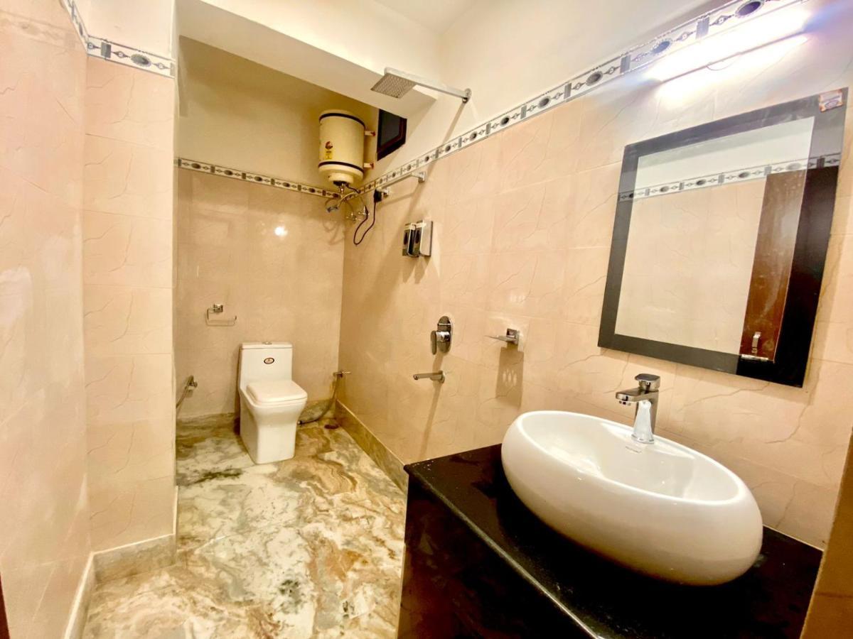 Hôtel Daksha Pelling Nest Extérieur photo